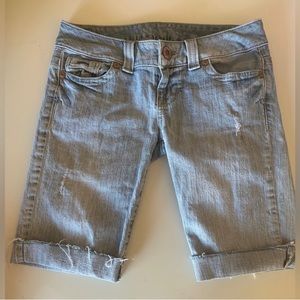 Guess Lightwash Distressed Cutoff Jean Shorts Sz 27